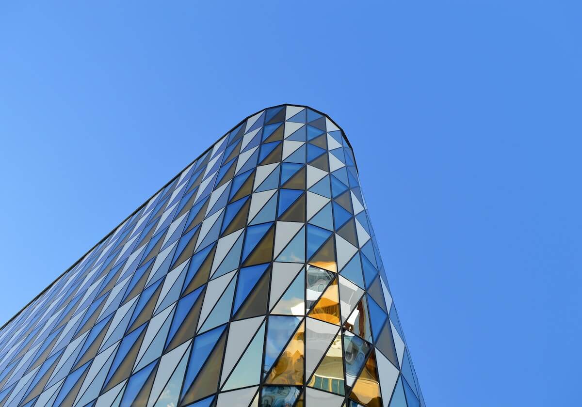 网页版登录入口地址-开门红！新加坡大满贯赛 林诗栋3-1战胜篠塚大登